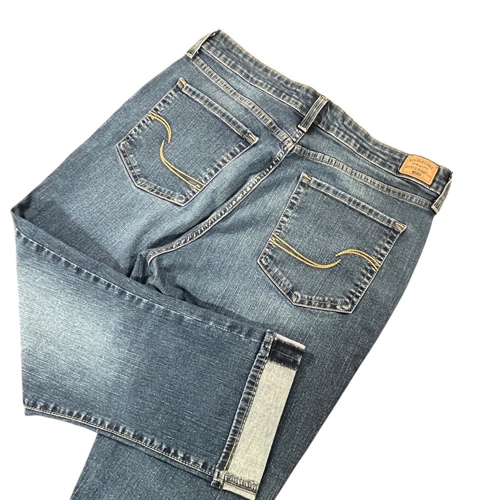 Signature Levi Strauss Gold Label Mid Rise Capri Jeans Blue Womens 14 Cuffed EUC